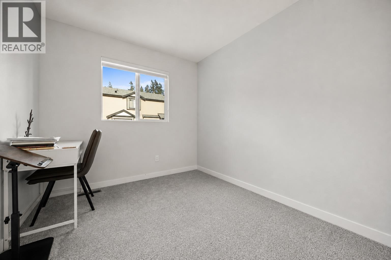 10256 243a Street Property Photo 15