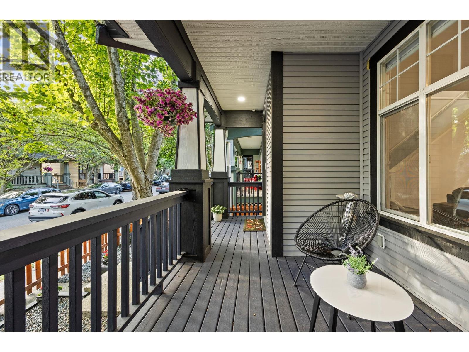 10256 243a Street Property Photo 20