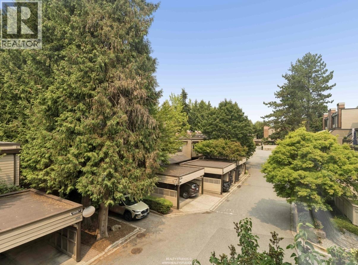 201 2140 Briar Avenue Property Photo 37