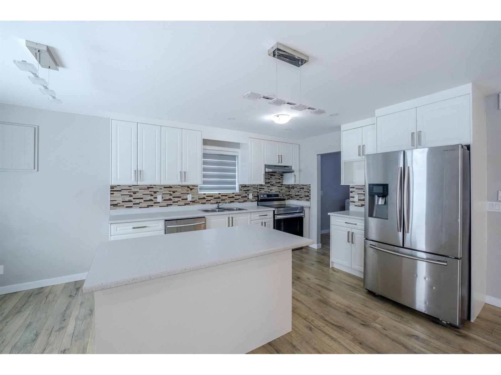 32565 George Ferguson Way Property Photo 16