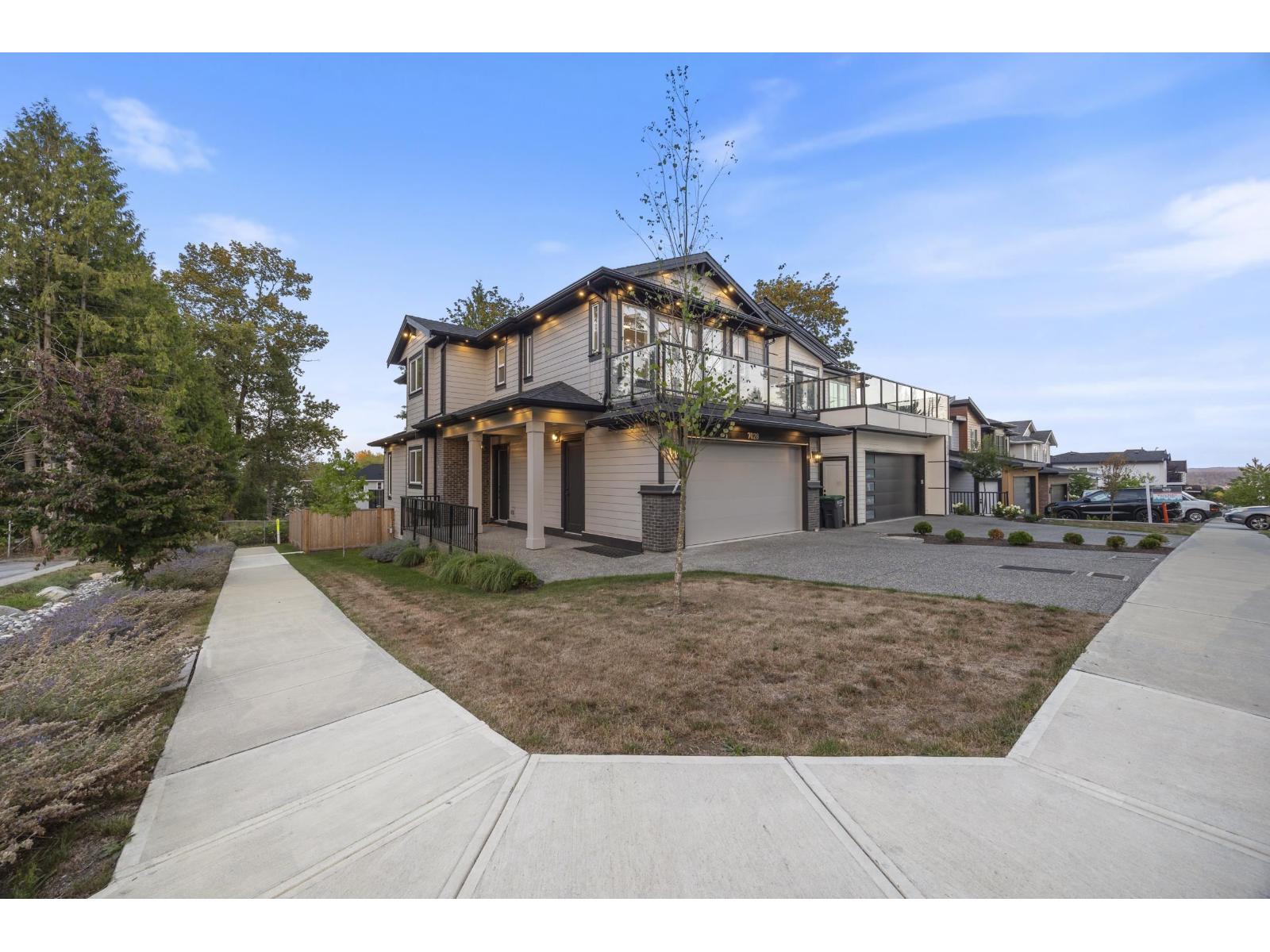 7028 205 Street Property Photo 5