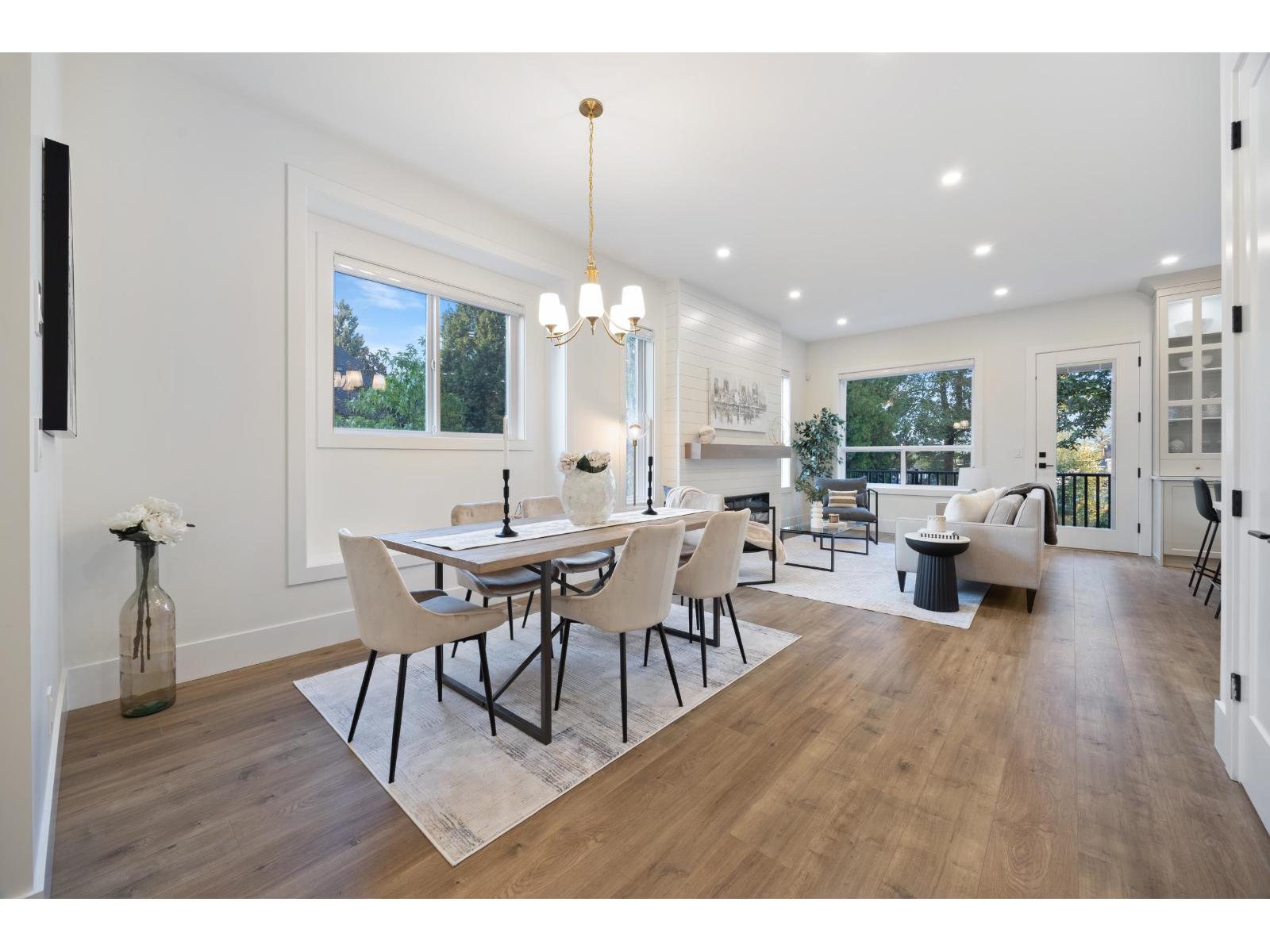 7028 205 Street Property Photo 11