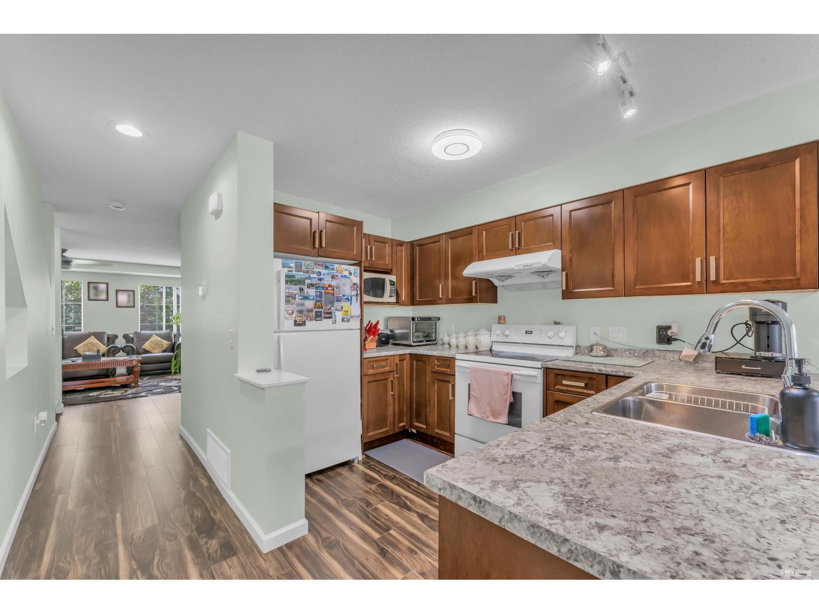 30 12778 66 Avenue Property Photo 14