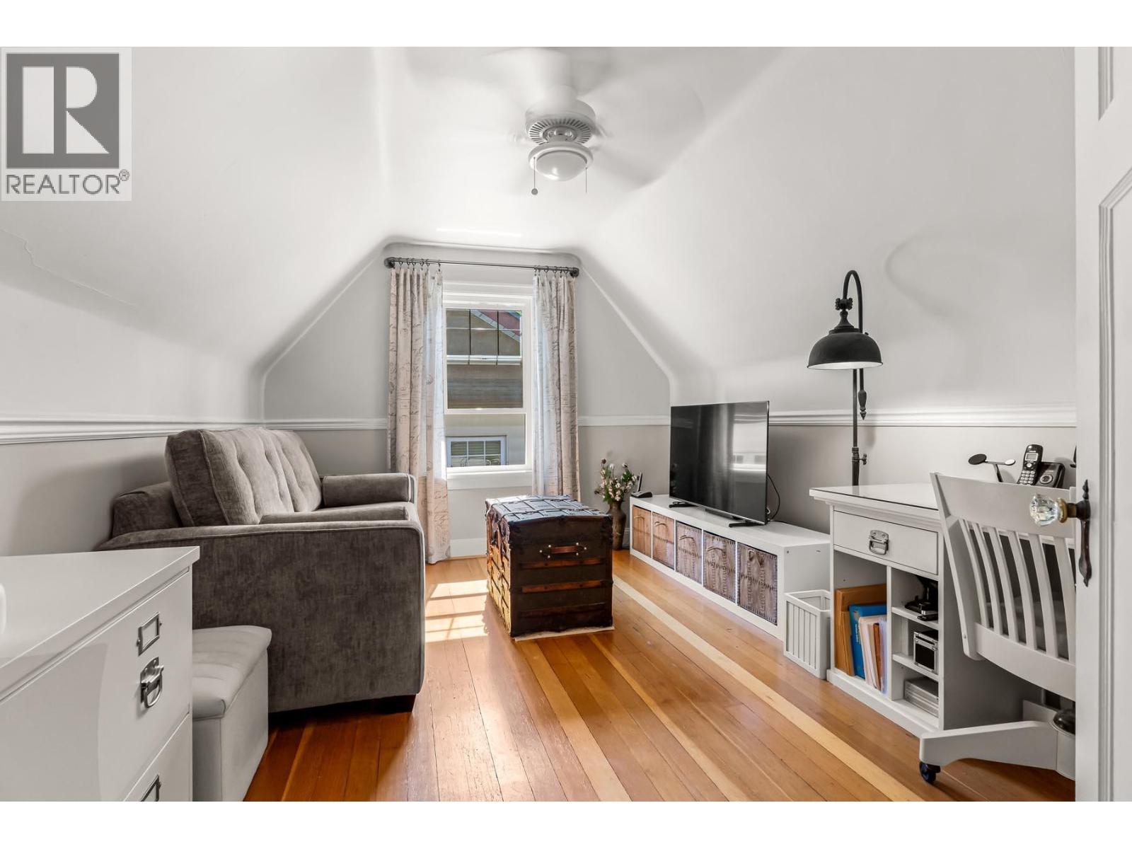 725 Fifth Street Property Photo 22