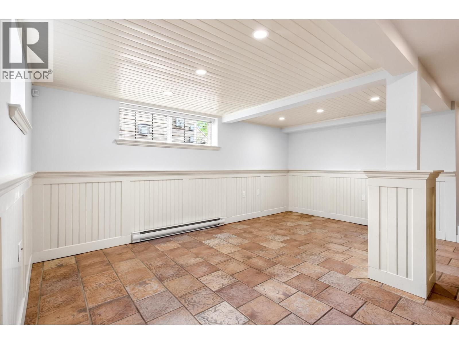 725 Fifth Street Property Photo 27