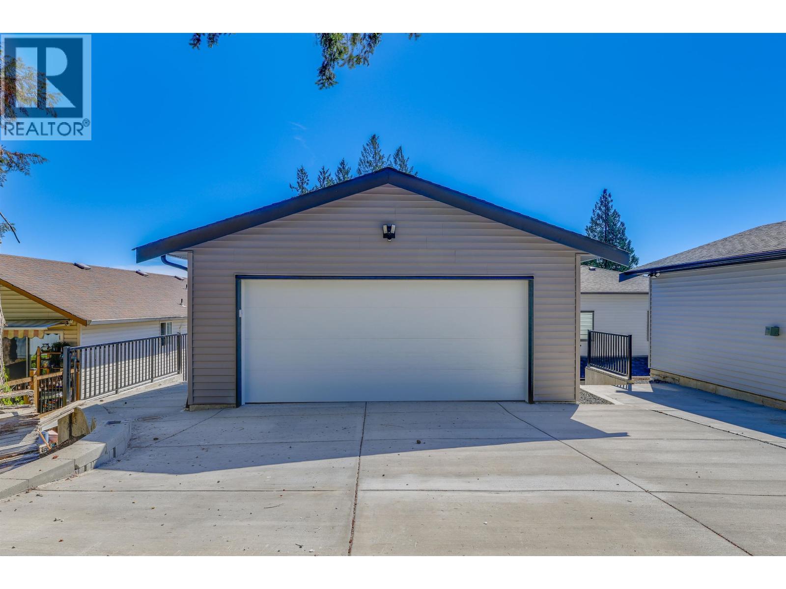 1630 Pitt River Road Property Photo 32