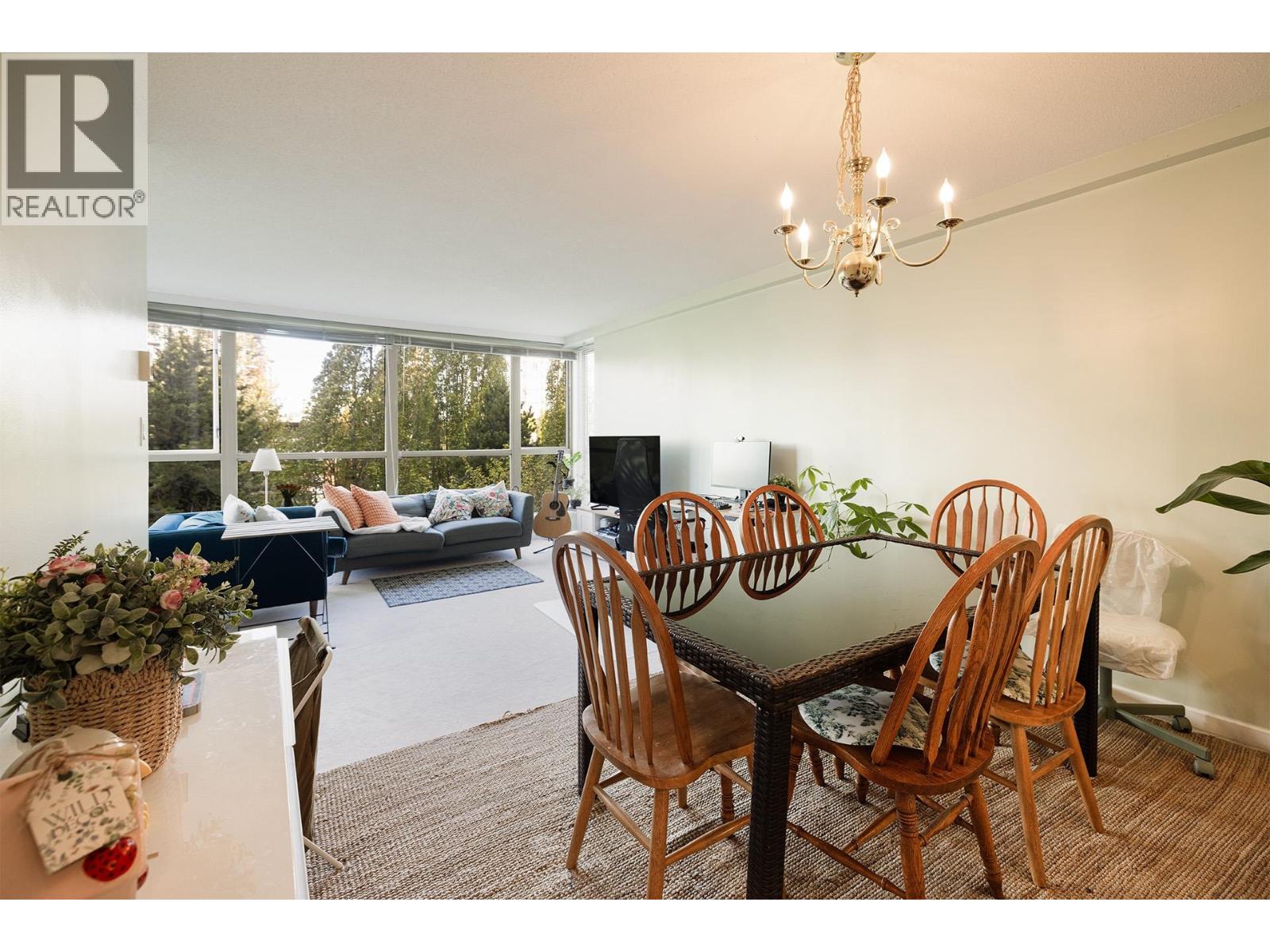 502 8238 Saba Road Property Photo 3