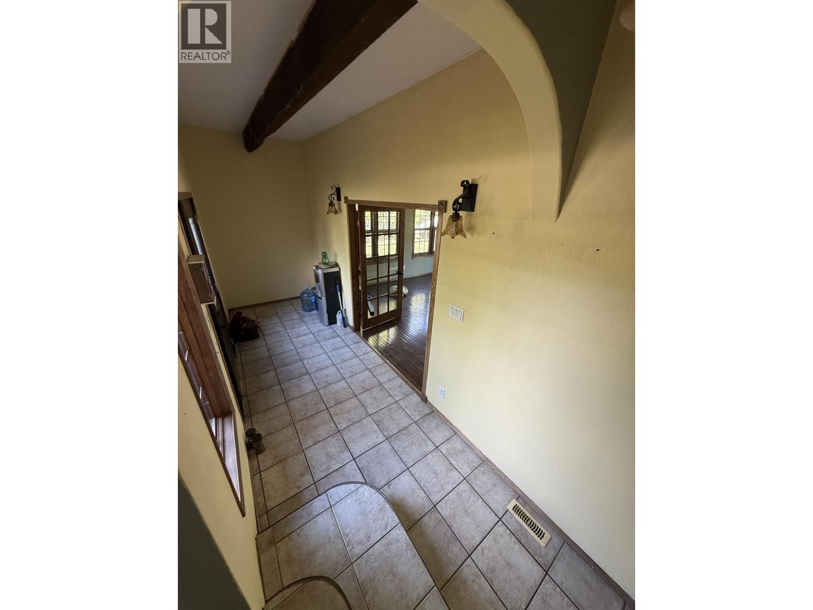 6702 Old Fort Road Property Photo 2
