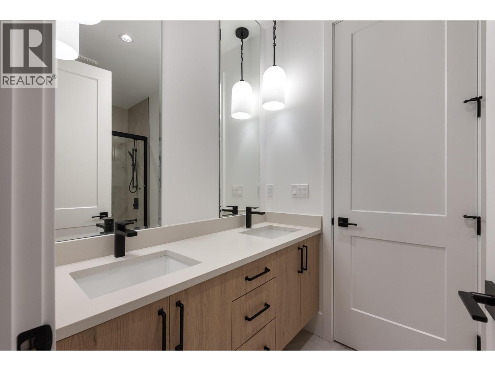 1484 Copper Beech Place Property Photo 31