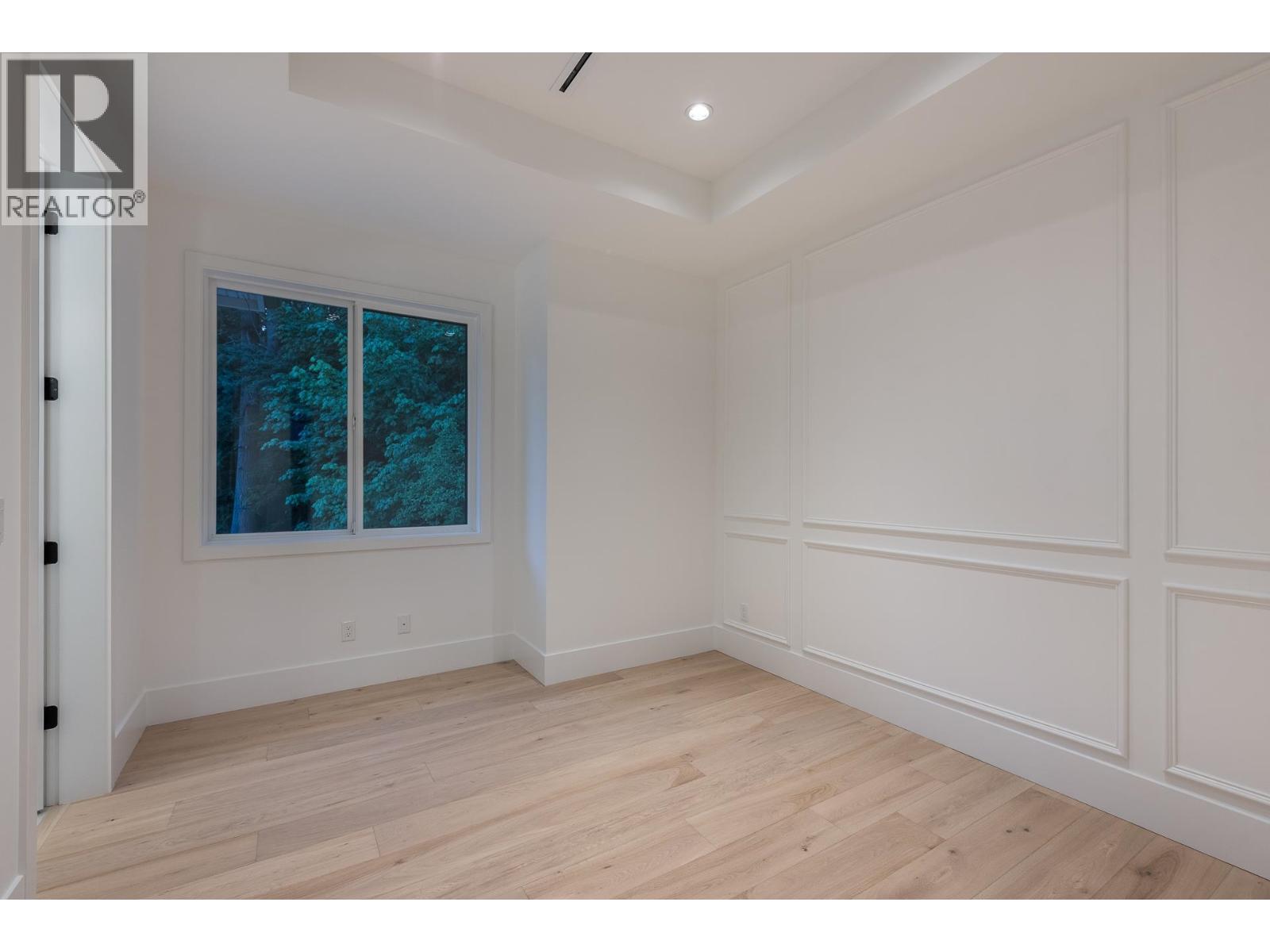 1484 Copper Beech Place Property Photo 32
