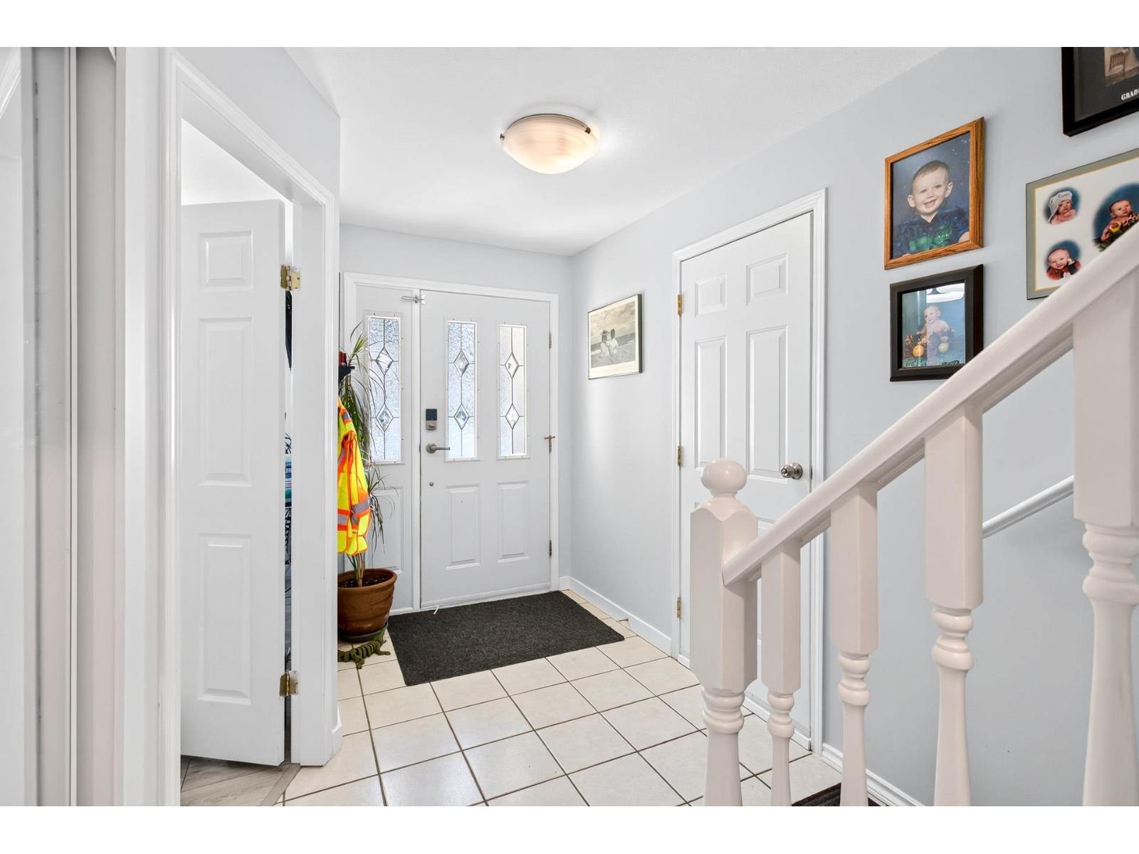 7755 Alder Street Property Photo 4