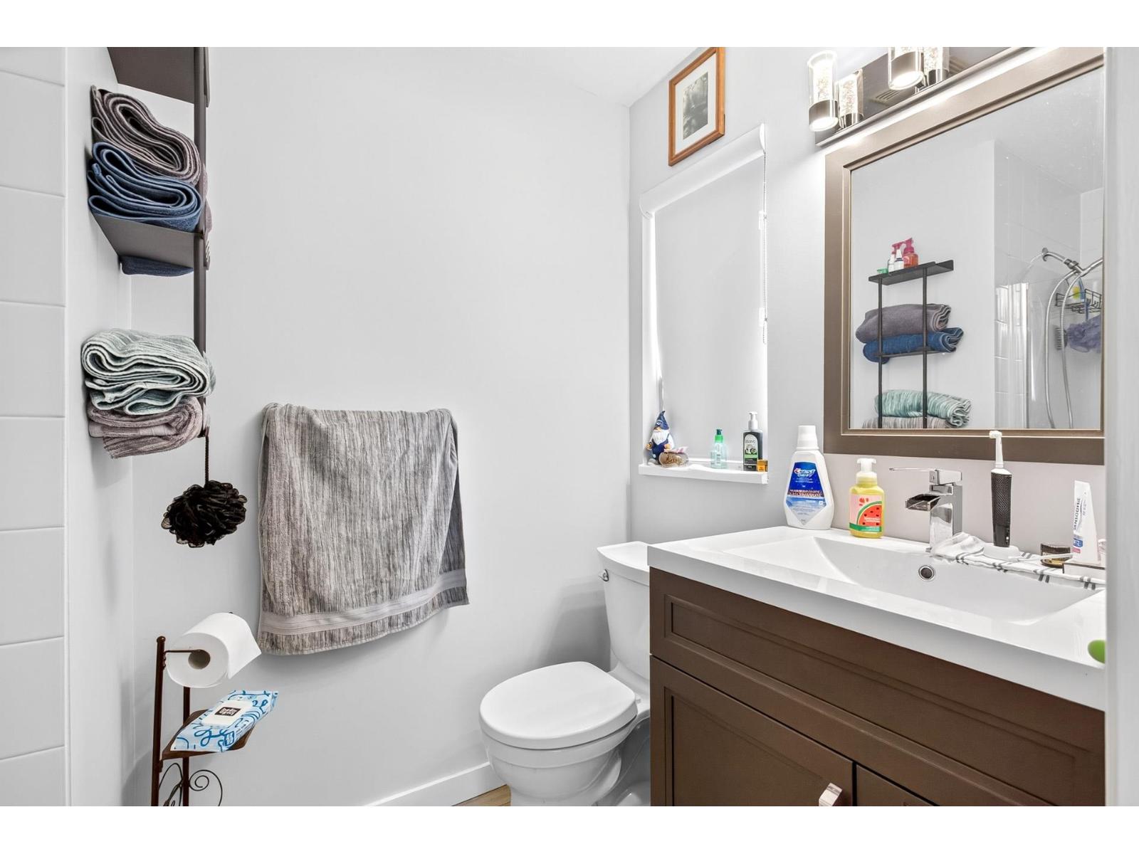 7755 Alder Street Property Photo 17