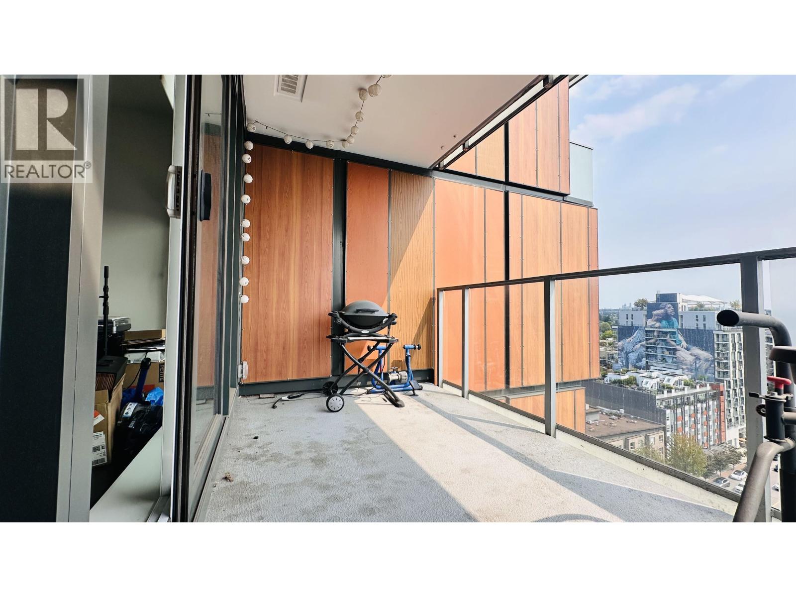 1806 285 E 10th Avenue Property Photo 5