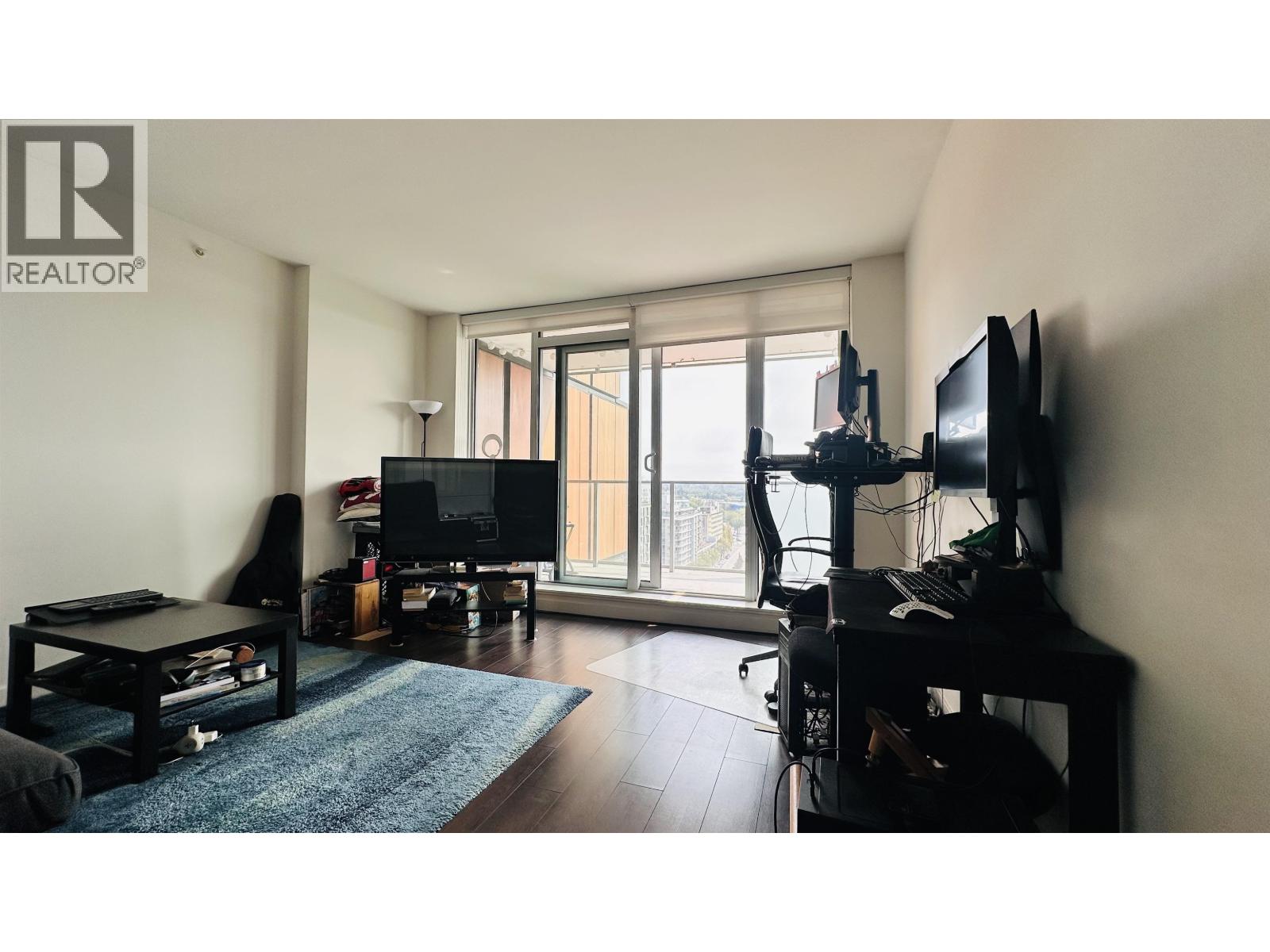 1806 285 E 10th Avenue Property Photo 14