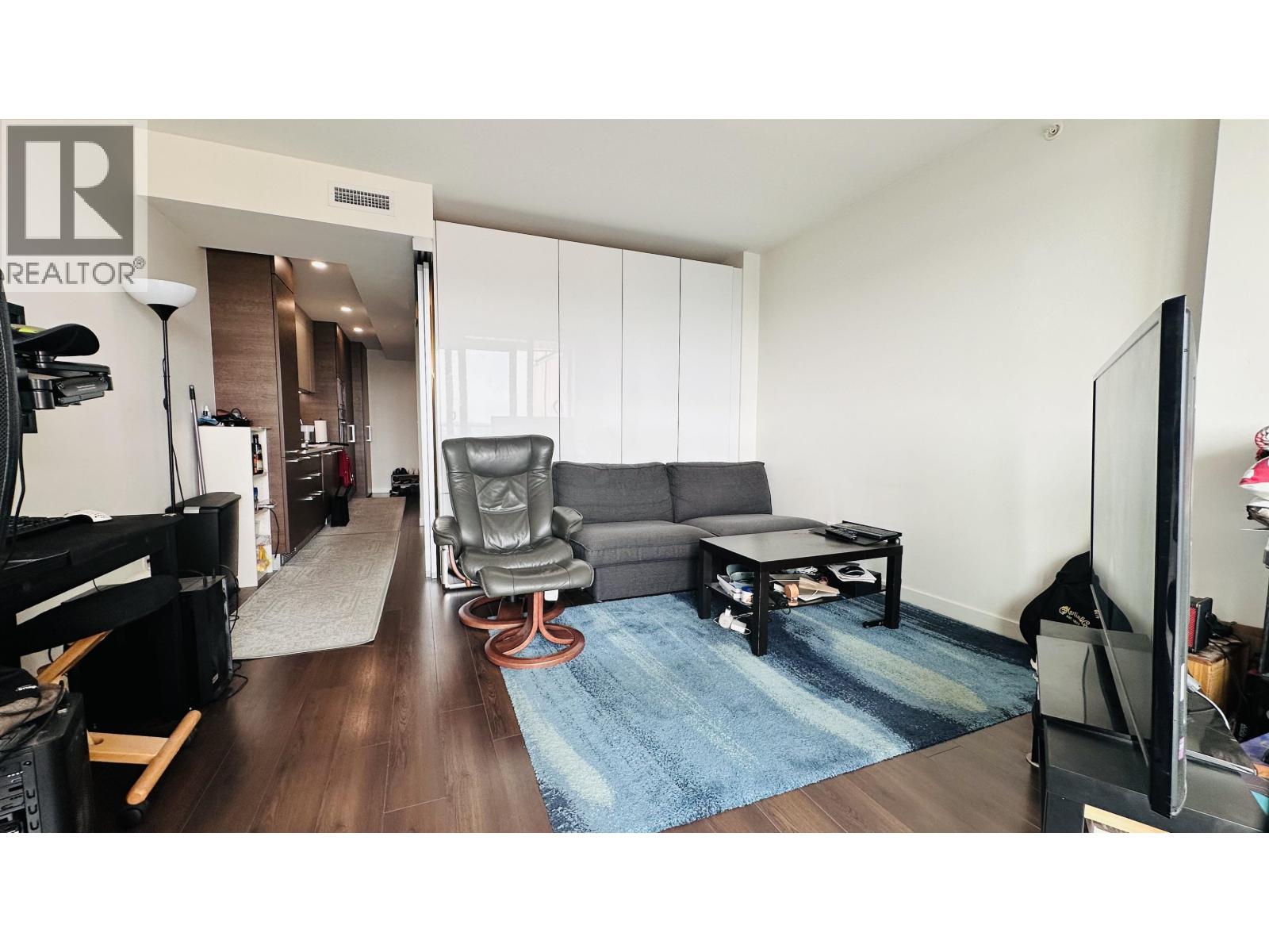 1806 285 E 10th Avenue Property Photo 15