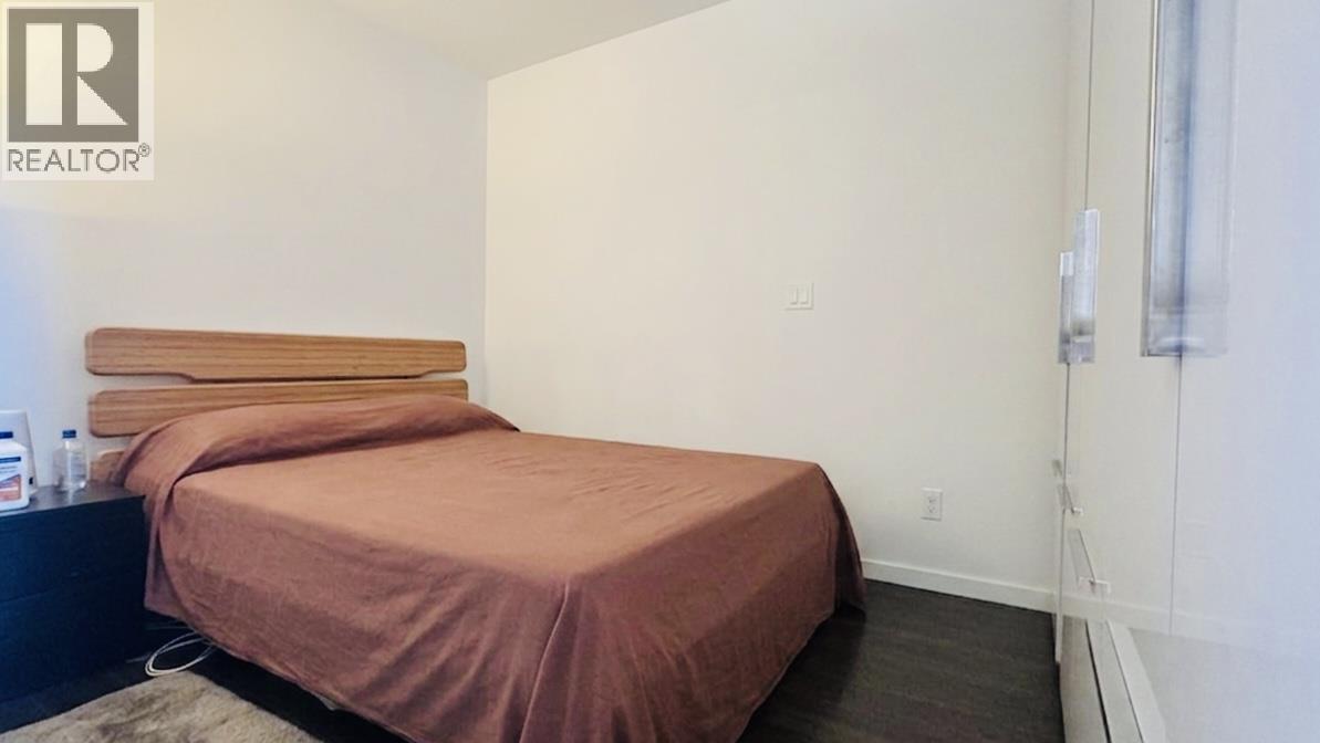 1806 285 E 10th Avenue Property Photo 17