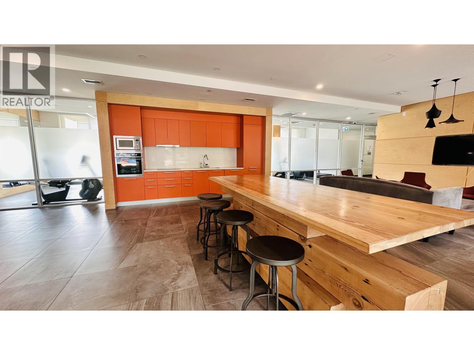 1806 285 E 10th Avenue Property Photo 26
