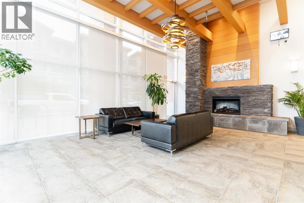 601 400 Capilano Road Property Photo 3