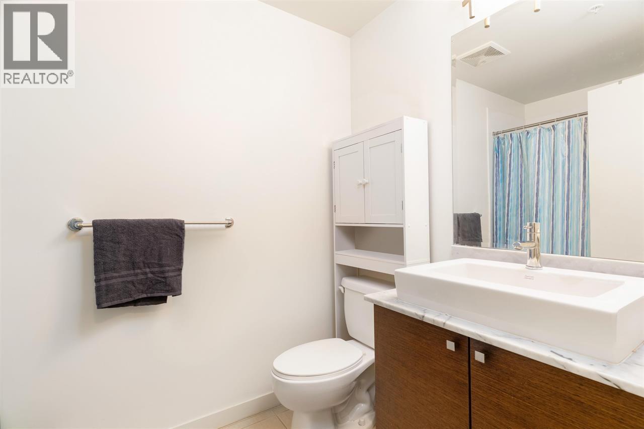 601 400 Capilano Road Property Photo 10