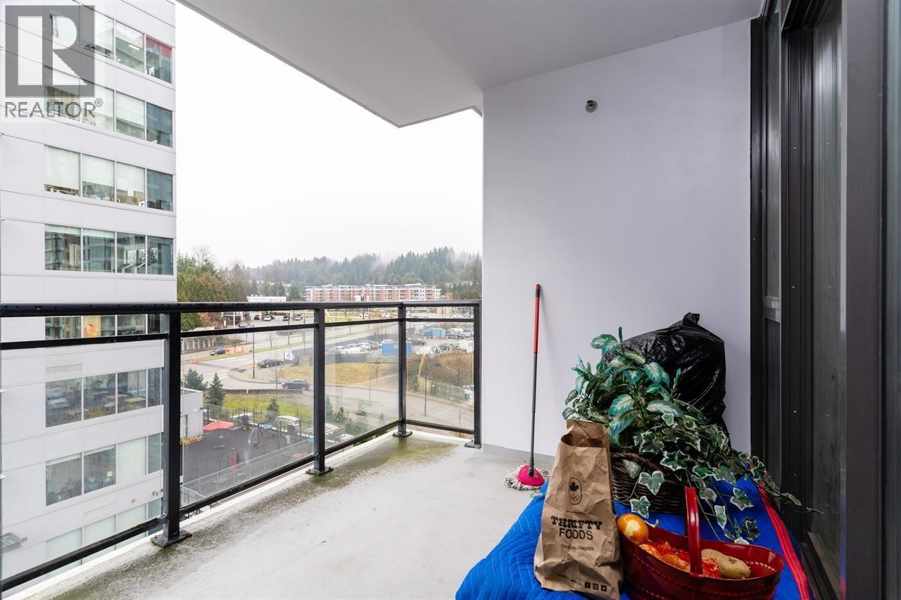 601 400 Capilano Road Property Photo 11