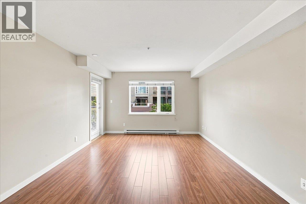 205 2373 Atkins Avenue Property Photo 6
