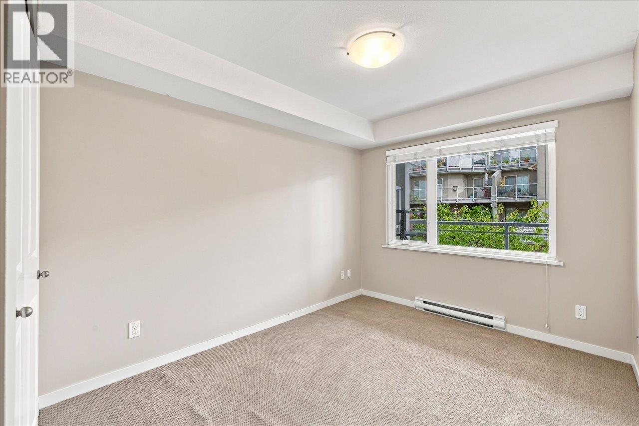 205 2373 Atkins Avenue Property Photo 17