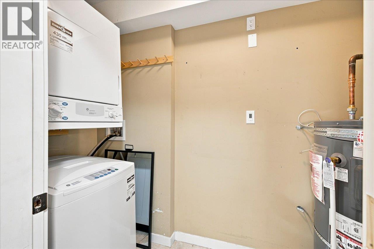 205 2373 Atkins Avenue Property Photo 24