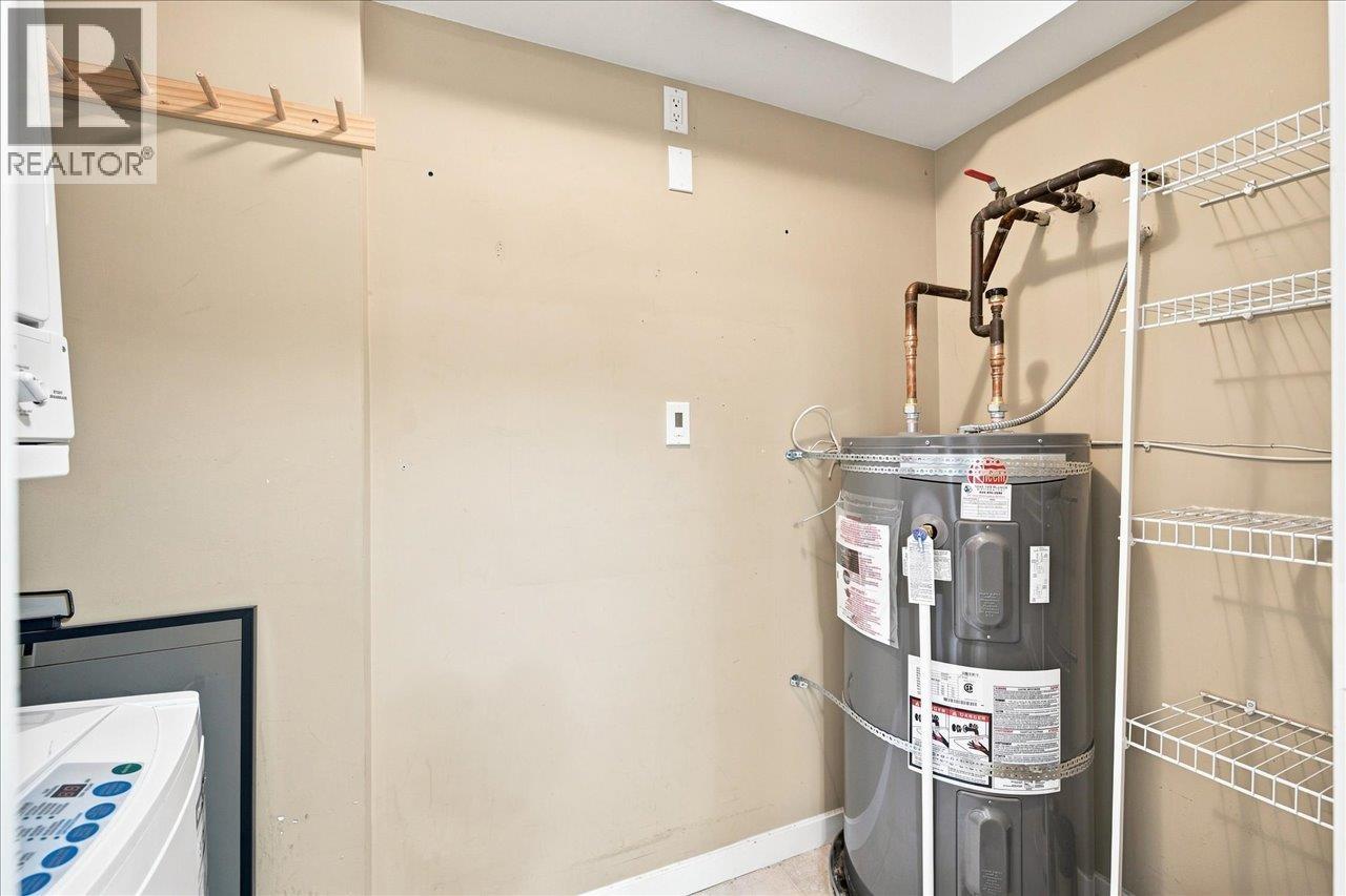205 2373 Atkins Avenue Property Photo 25