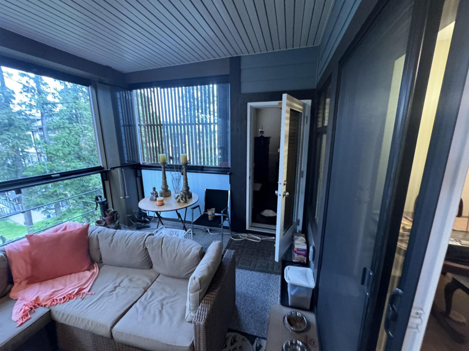 409 3535 146a Street Property Photo 20