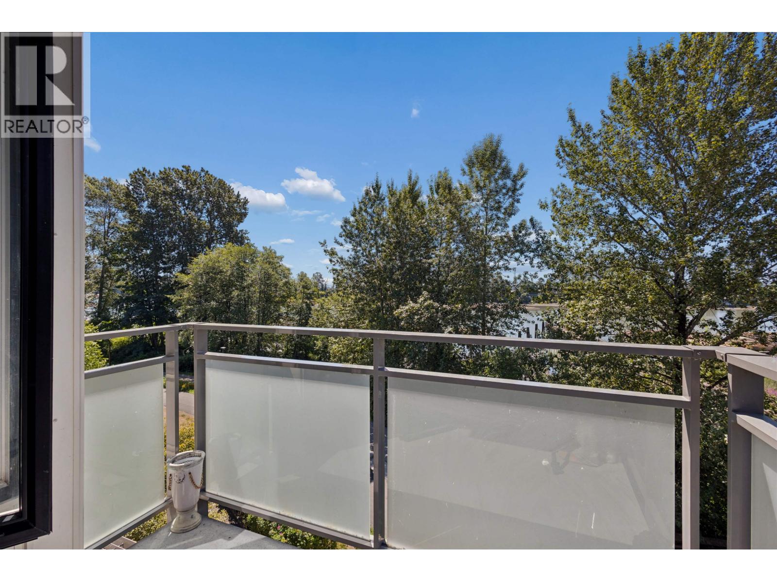 312 3138 Riverwalk Avenue Property Photo 24