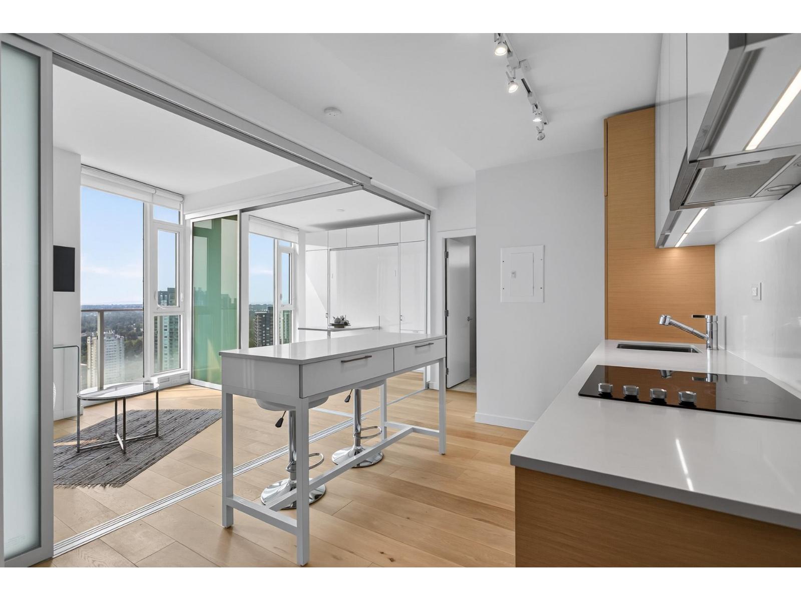 3611 13438 Central Avenue Property Photo 7