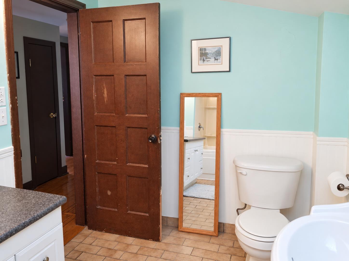 46198 First Avenue Property Photo 25