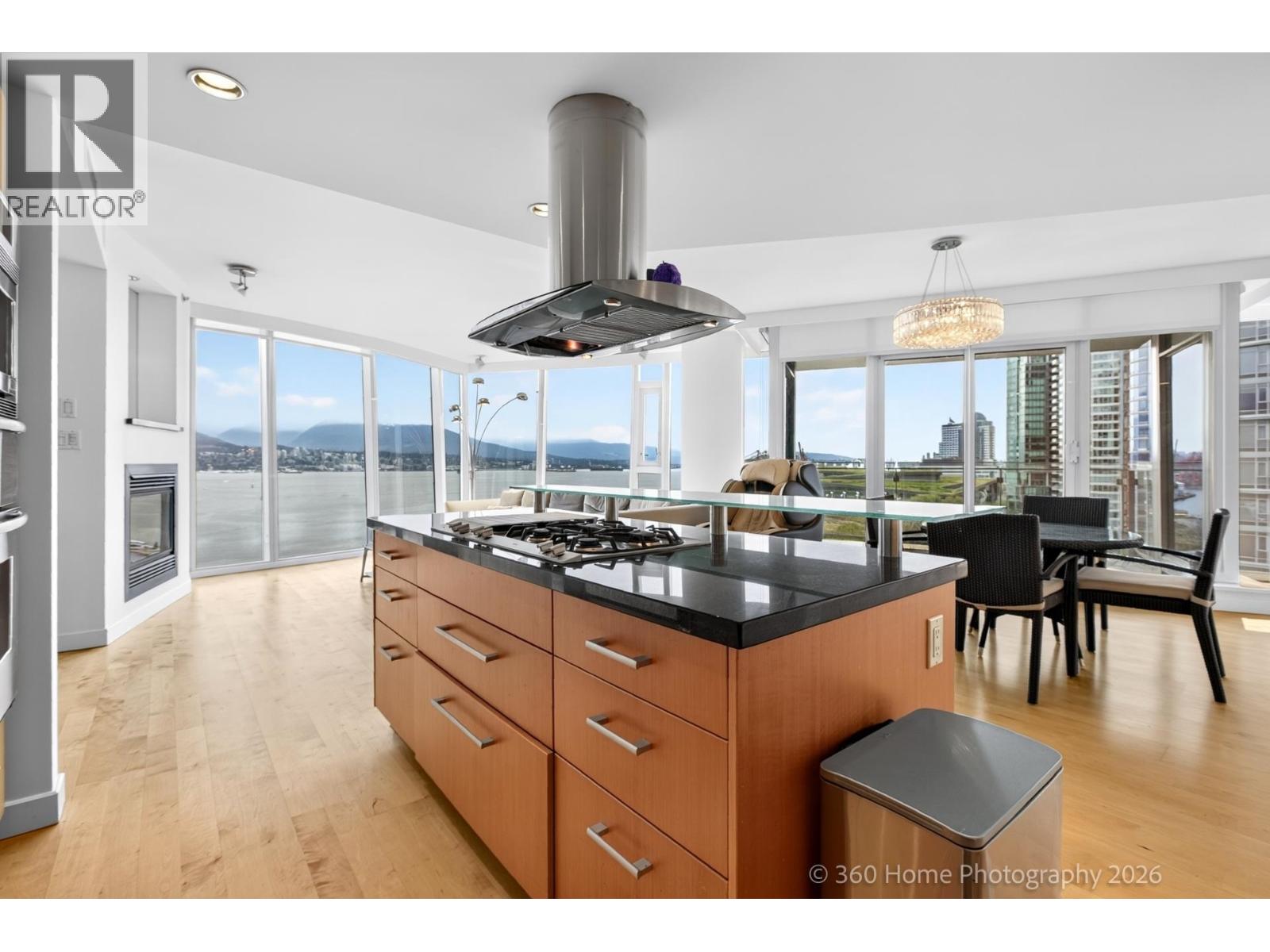 1402 1281 W Cordova Street Property Photo 16