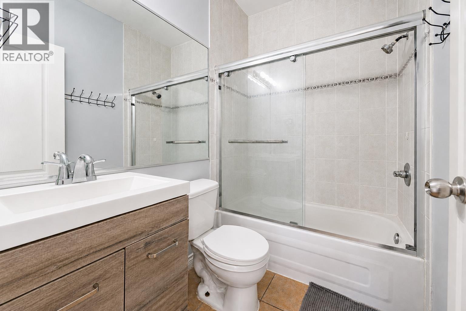 7930 Edmonds Street Property Photo 25