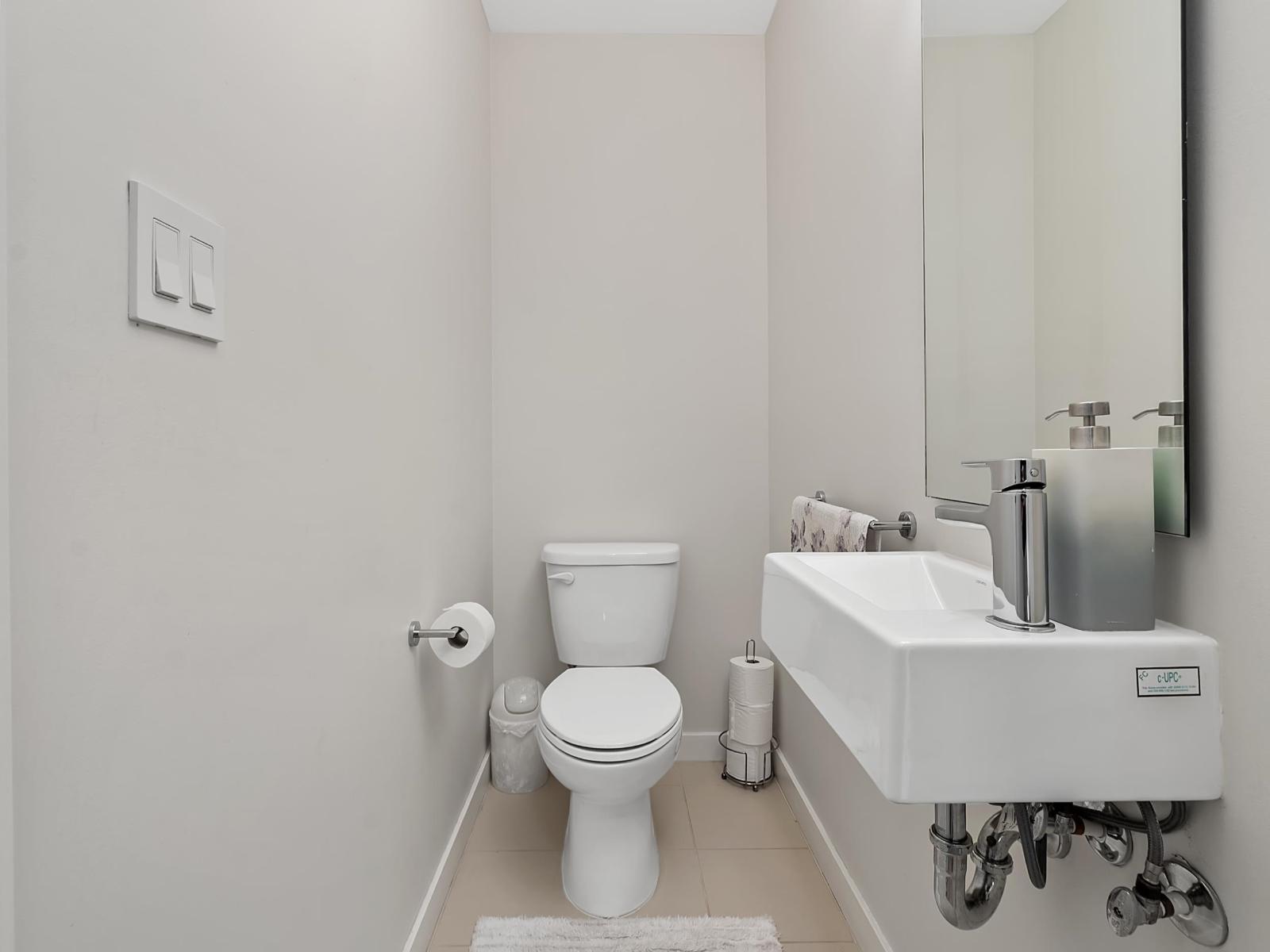 137 32633 Simon Avenue Property Photo 23