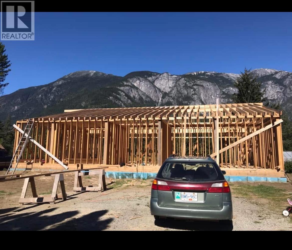 1276 Mackenzie Highway Property Photo 21