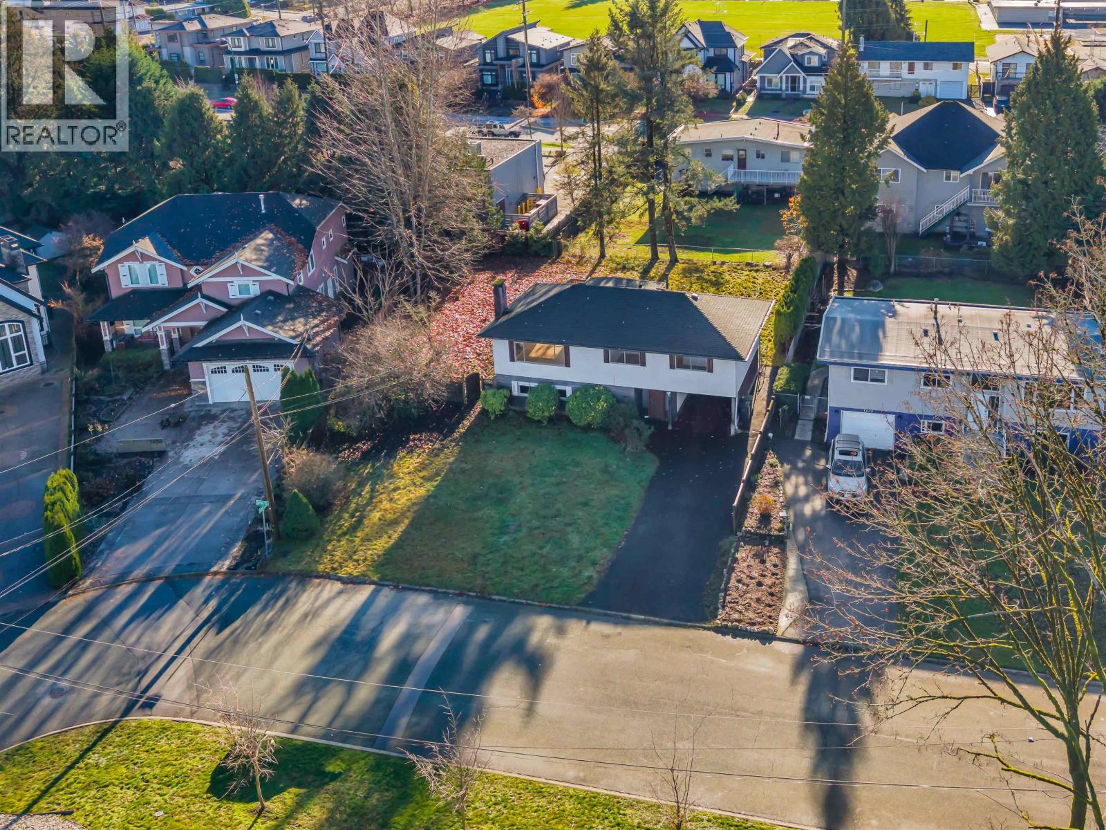1640 SPRAY AVENUE Property Photo 1