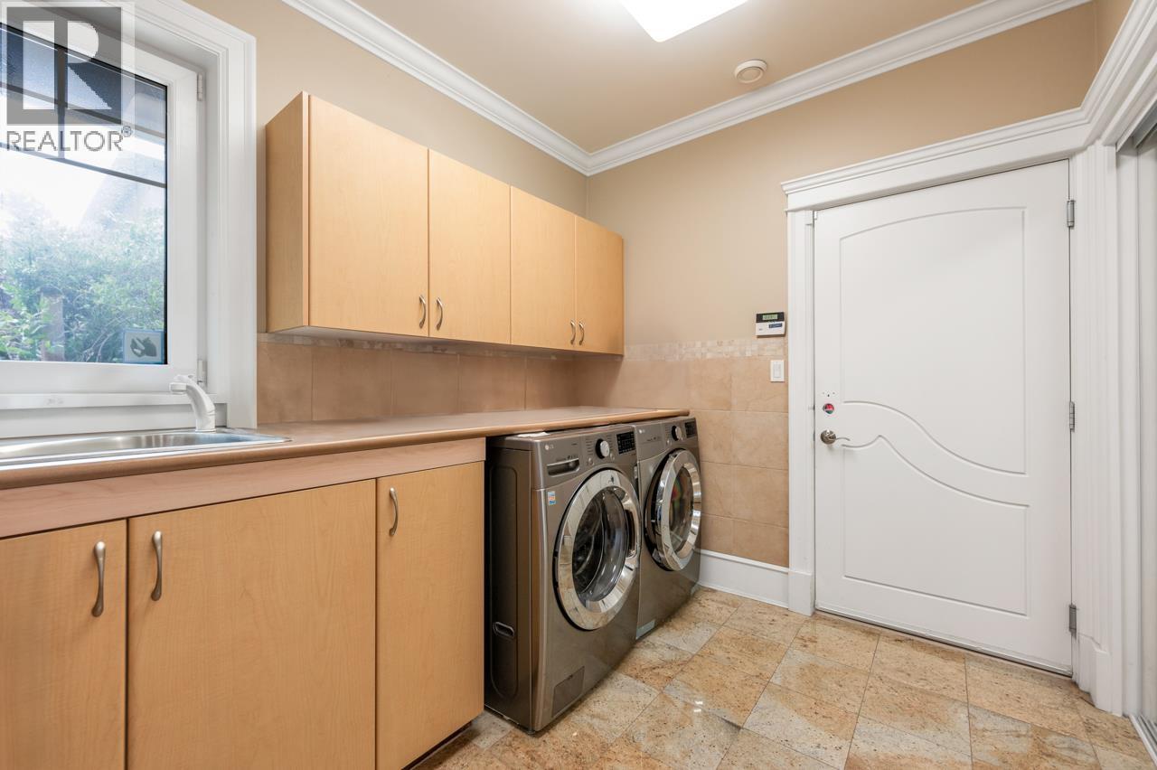 7351 Grandy Road Property Photo 14