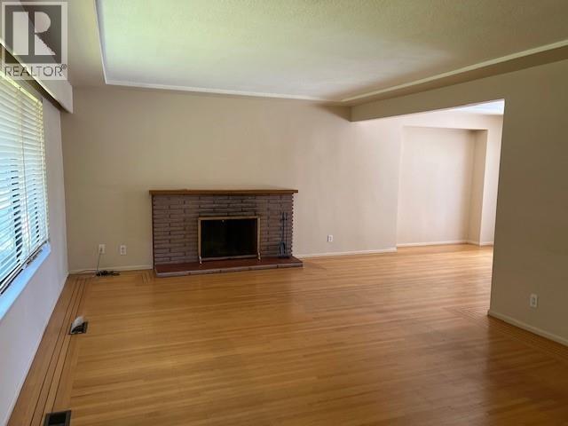 4840 Parker Street Property Photo 3