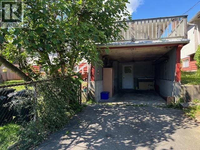 4840 Parker Street Property Photo 15
