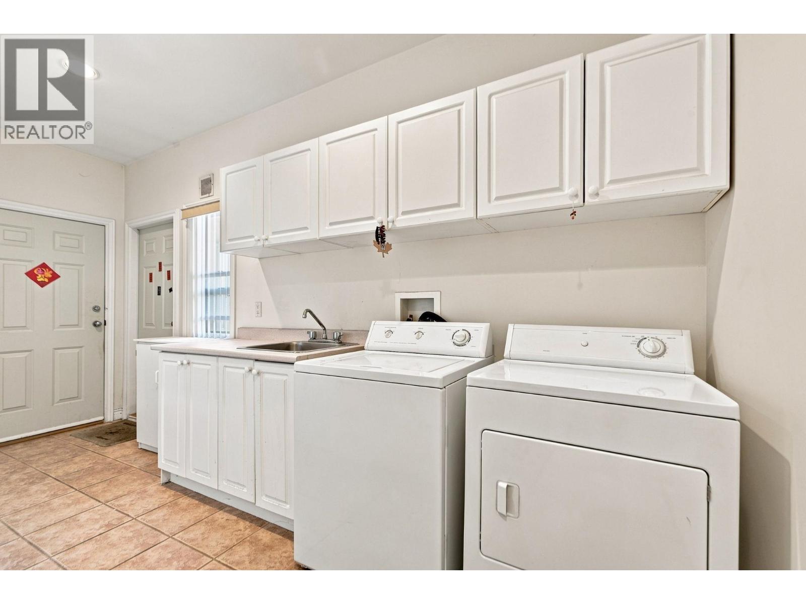 10031 Leonard Road Property Photo 25