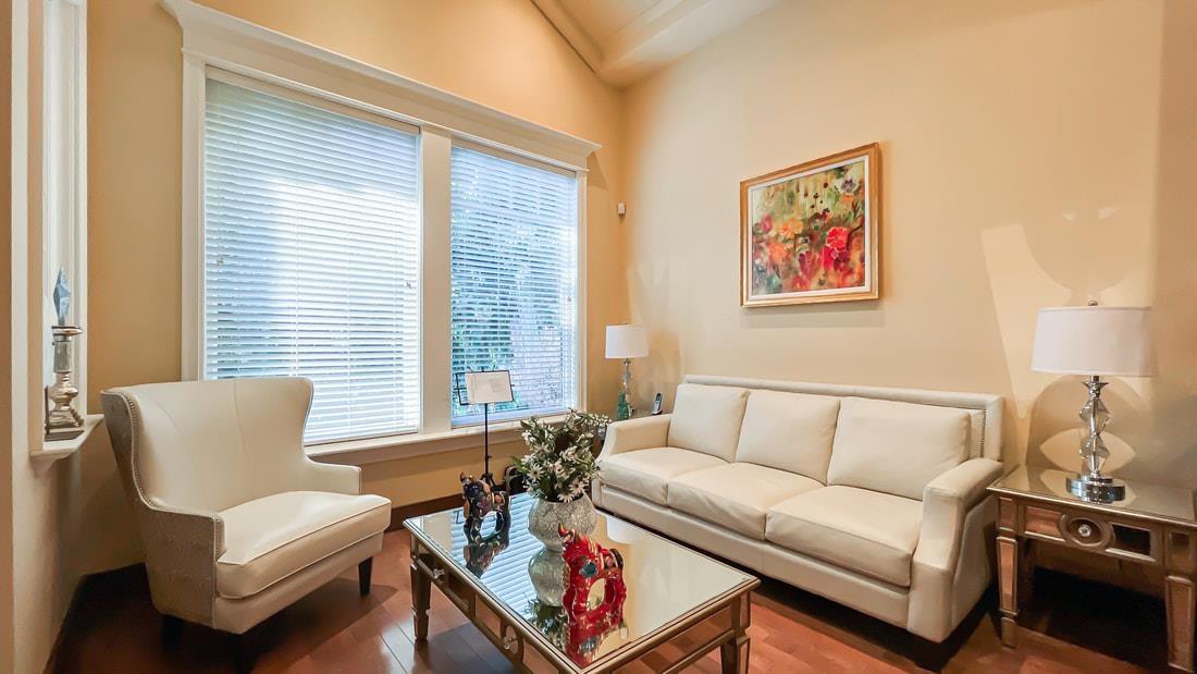 3470 144 Street Property Photo 5