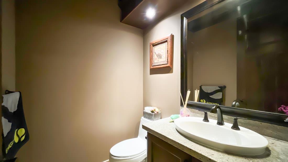 3470 144 Street Property Photo 31