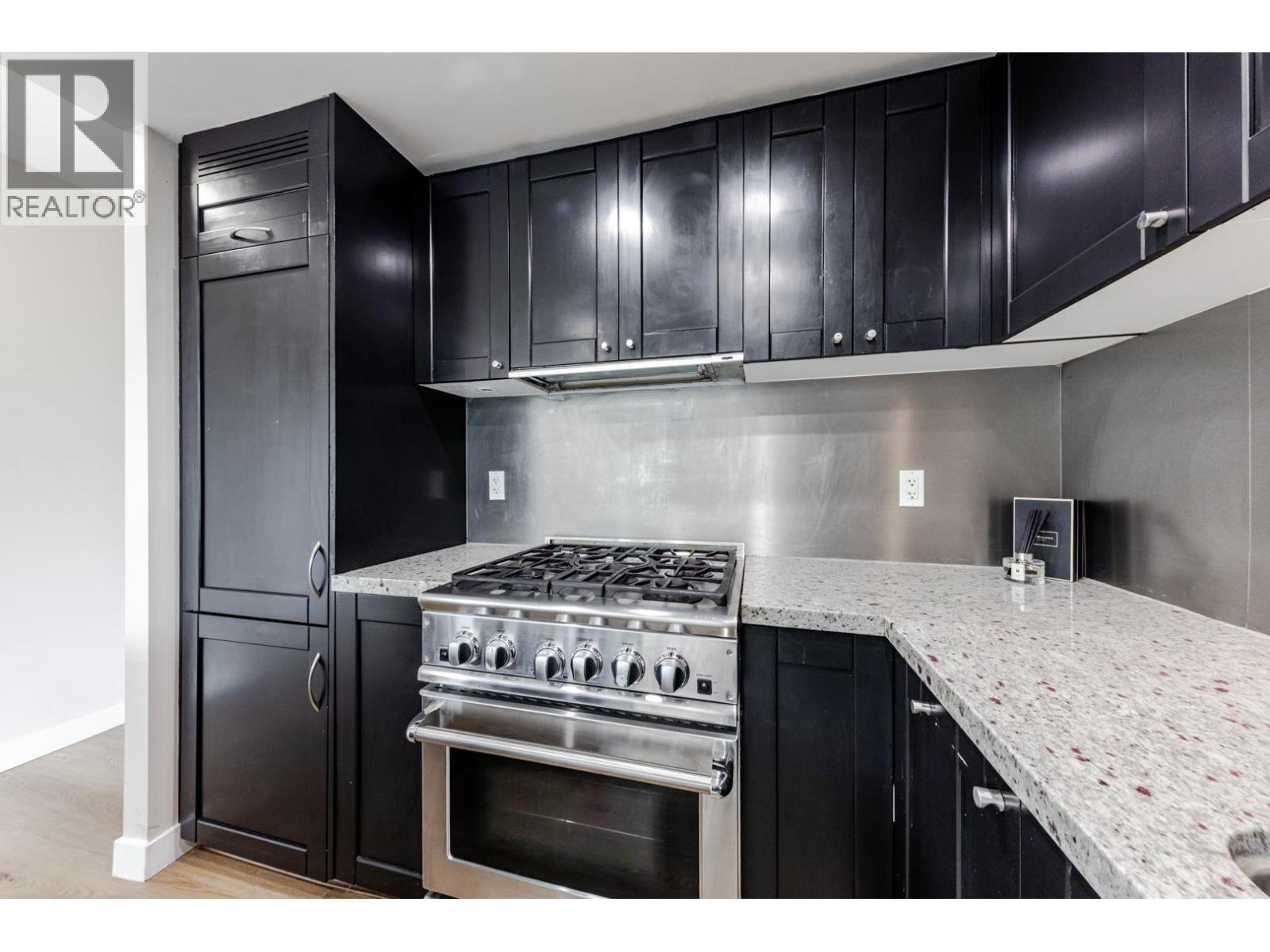 804 1133 Homer Street Property Photo 7