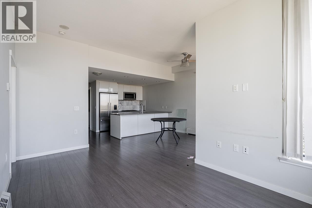 1108 3281 E Kent Avenue North Property Photo 12