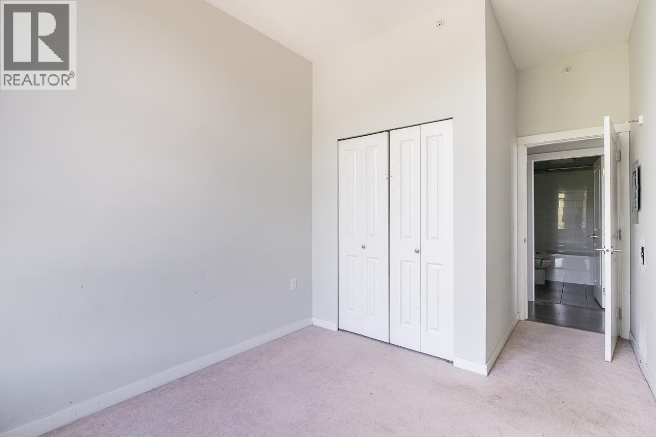 1108 3281 E Kent Avenue North Property Photo 19