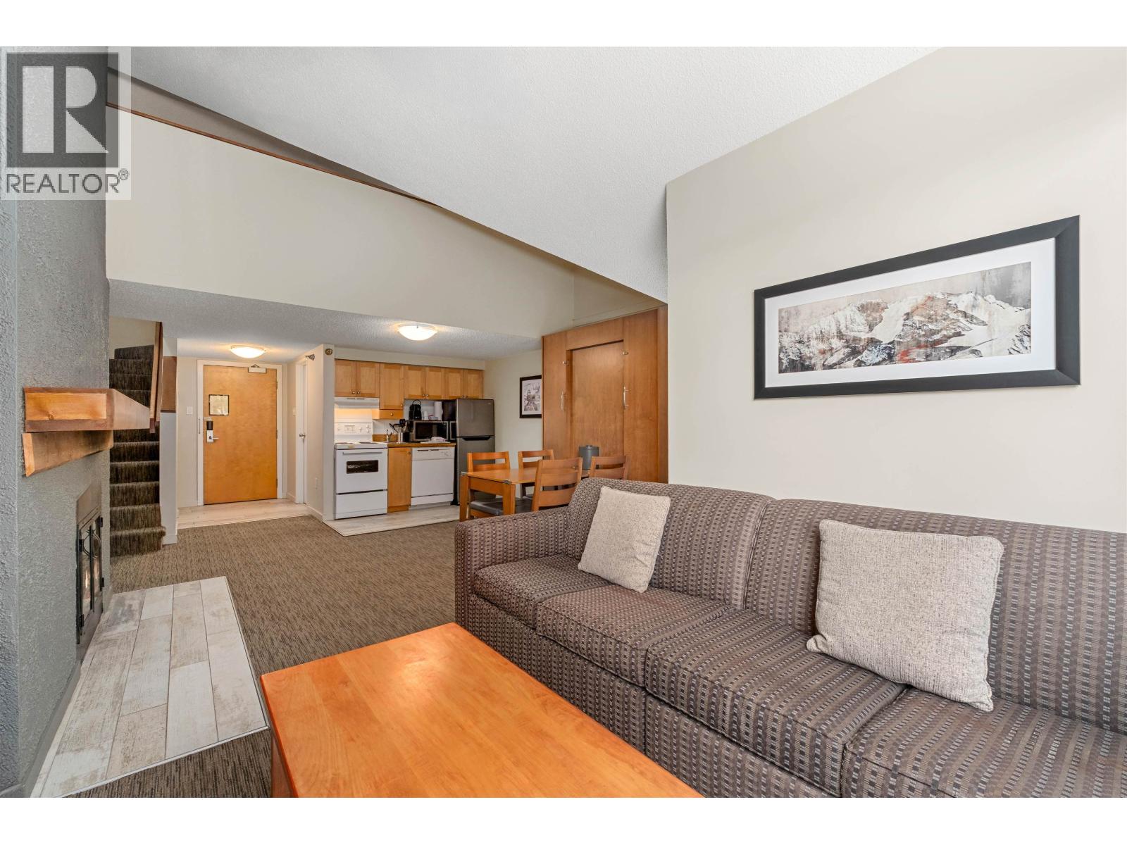 360 4429 Sundial Place Property Photo 5
