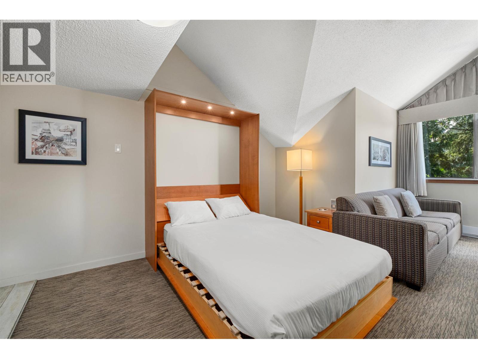 360 4429 Sundial Place Property Photo 8