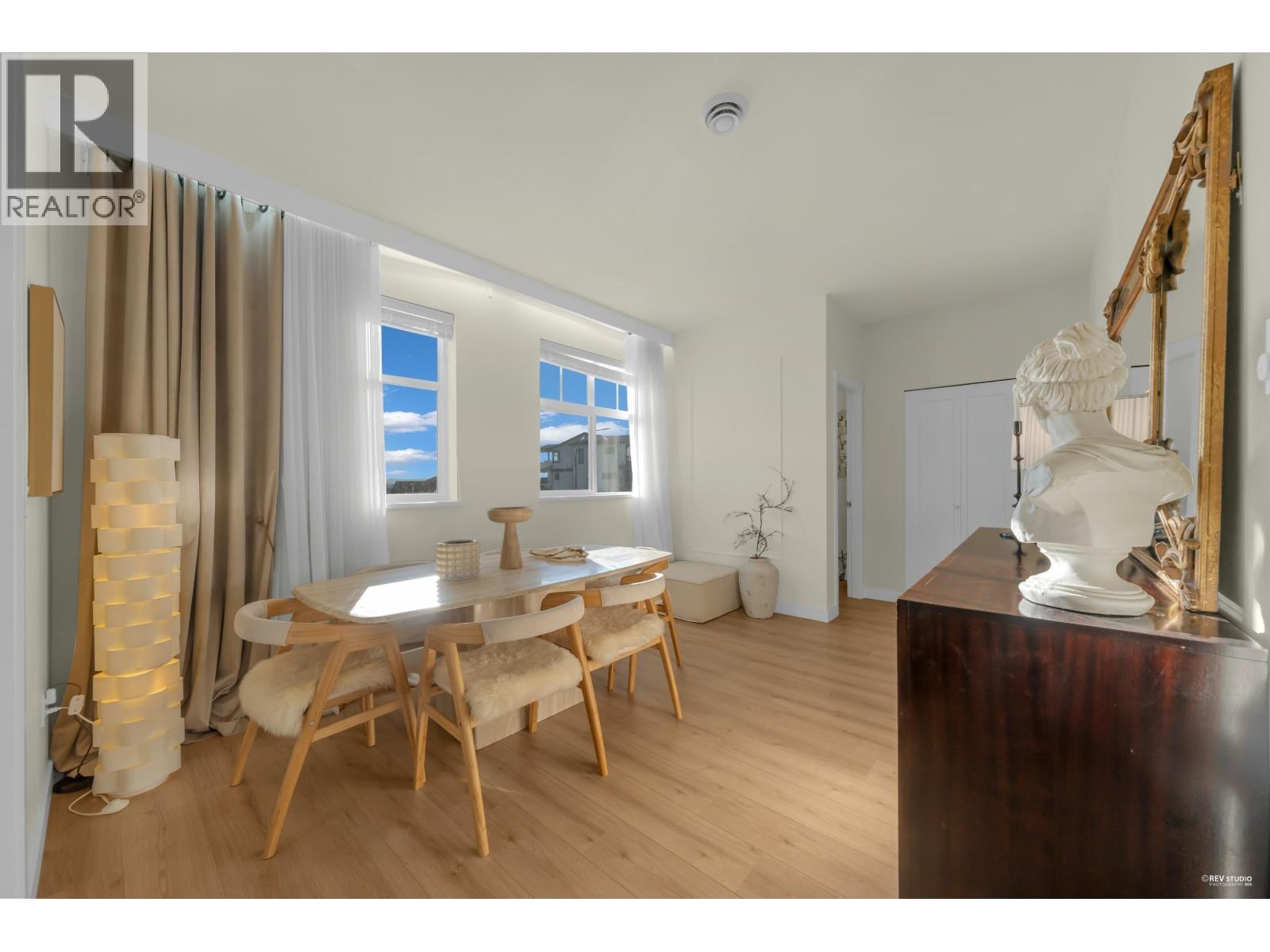 115 3565 Baycrest Avenue Property Photo 8