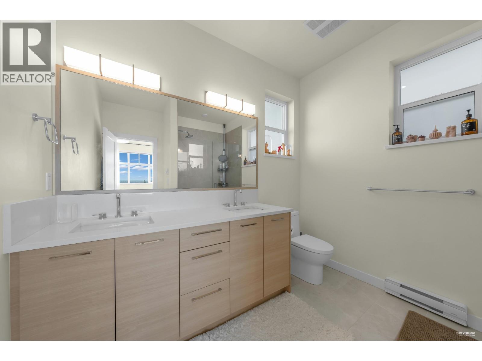 115 3565 Baycrest Avenue Property Photo 23